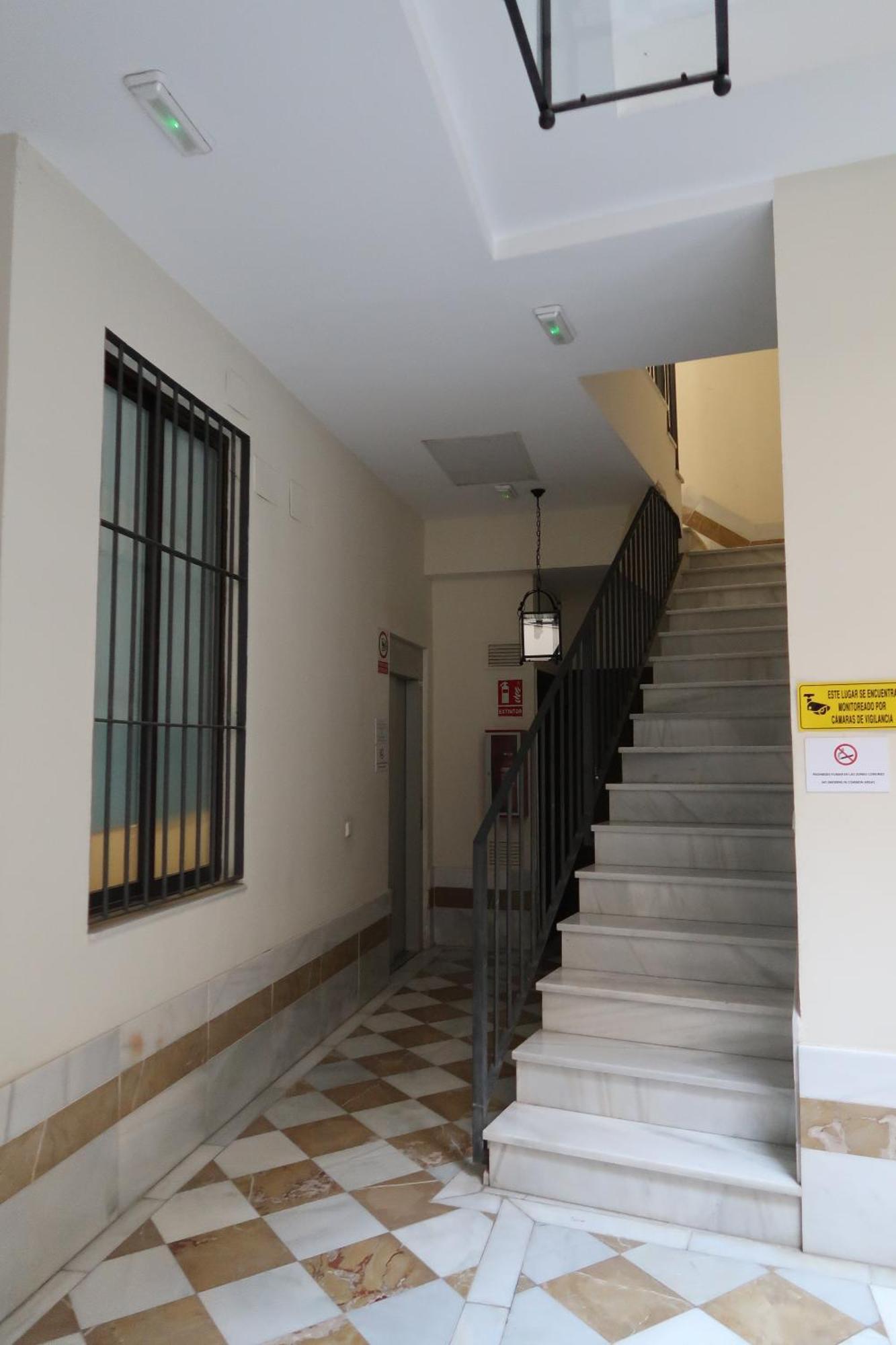 J & E Malaga Center Apartamentos Málaga Exterior foto